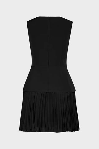 Milly Haddy Women's Black Pleated Flattering V-Shape Bodice Waistline Sleeveless Mini Cocktail Dress