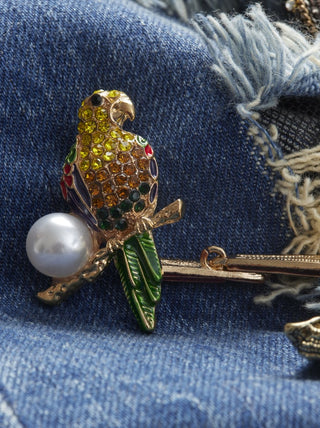 Alice + Olivia Harper Women's Blue Denim Cotton 3D Embellished Brooches & Pins Distressed Baggy Fit Wide Leg Jeans